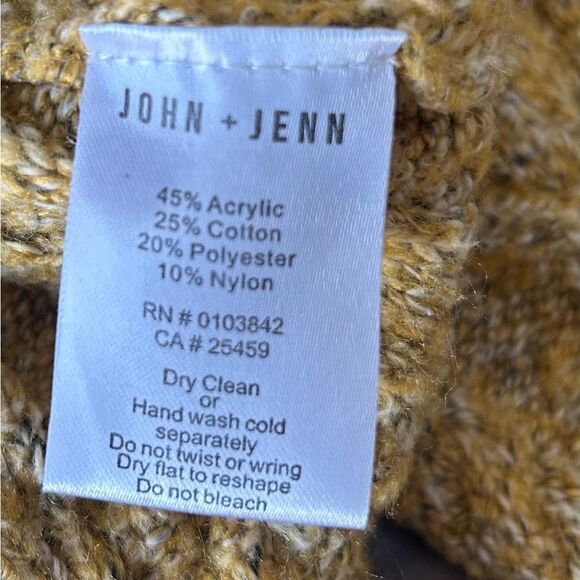John + Jenn Revolve Mustard Gold Crewneck Cable knit Sweater Size XS - Picture 7 of 7
